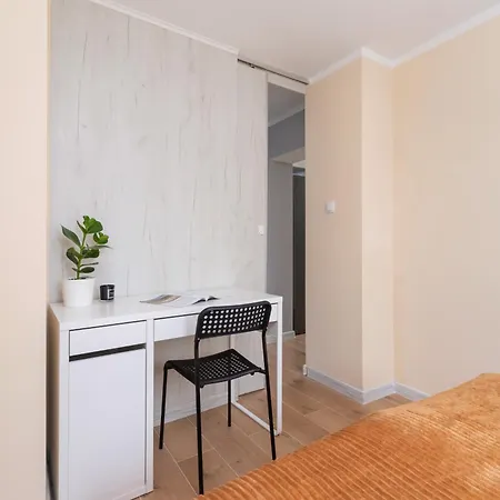 Cosy And Comfortable Apartment In Krakow By Noclegi Renters Exterior photo